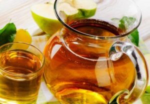 jablkový dzus a stava